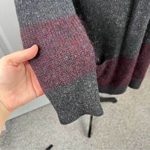 Sz S VINCE Mid-length Gray Burgundy Wool Cashmere Cardigan Sweater $425 MSRP - Picture 8 of 14